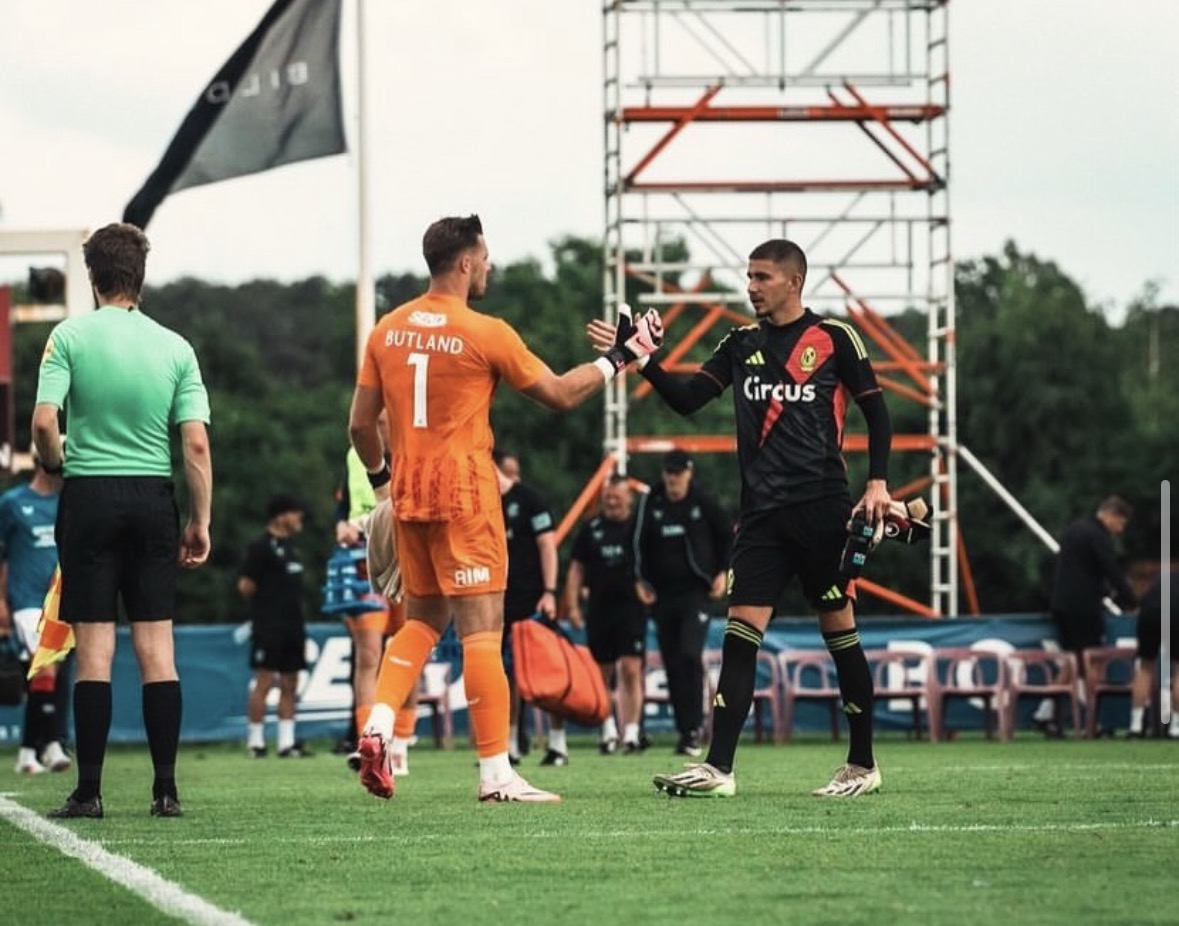 Match de préparation avec l’équipe A — Matteo Godfroid
